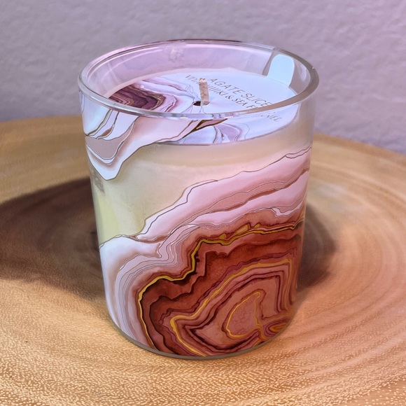Debi Lilly Agate Slices Candle - Picture 3 of 6